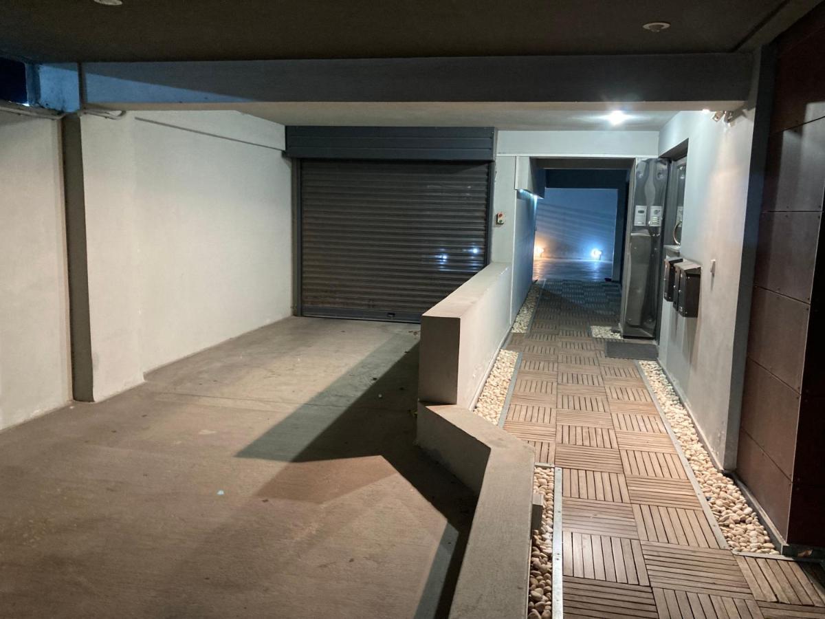 A-10 Modern & Luminous - 2Bd Athens' Party District Apartment Luaran gambar
